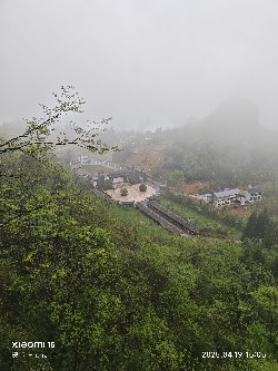 恩施