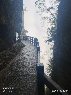 恩施