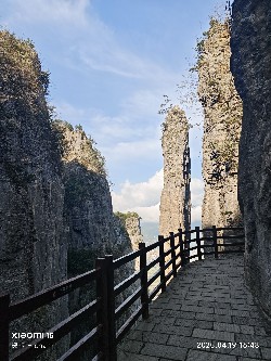 恩施