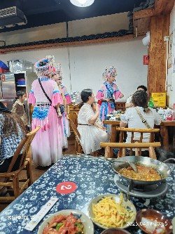 恩施