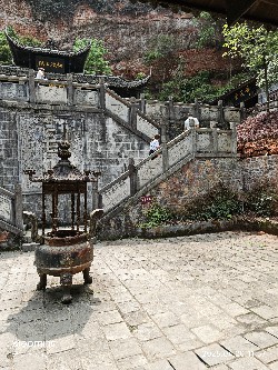 恩施