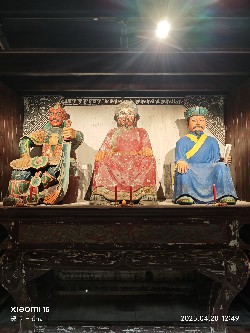 恩施